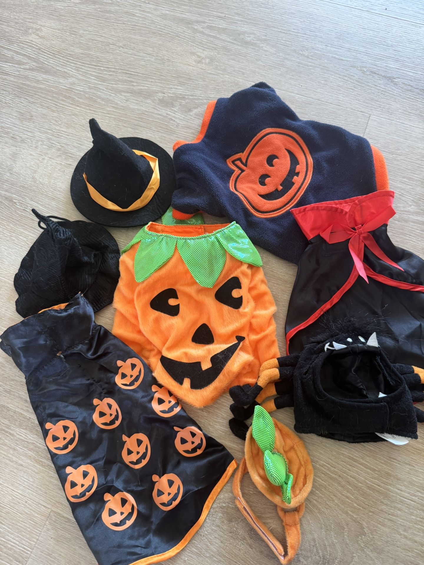 Pet Halloween Costumes