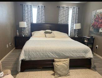 Bed room set