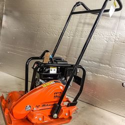 Multiquip-Mikasa MVC88 Plate Compactor with Honda engine low Hours