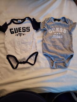 Guess onesie 0-3 months
