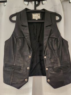 Womens genuine leather vest by Espinoza's leather.