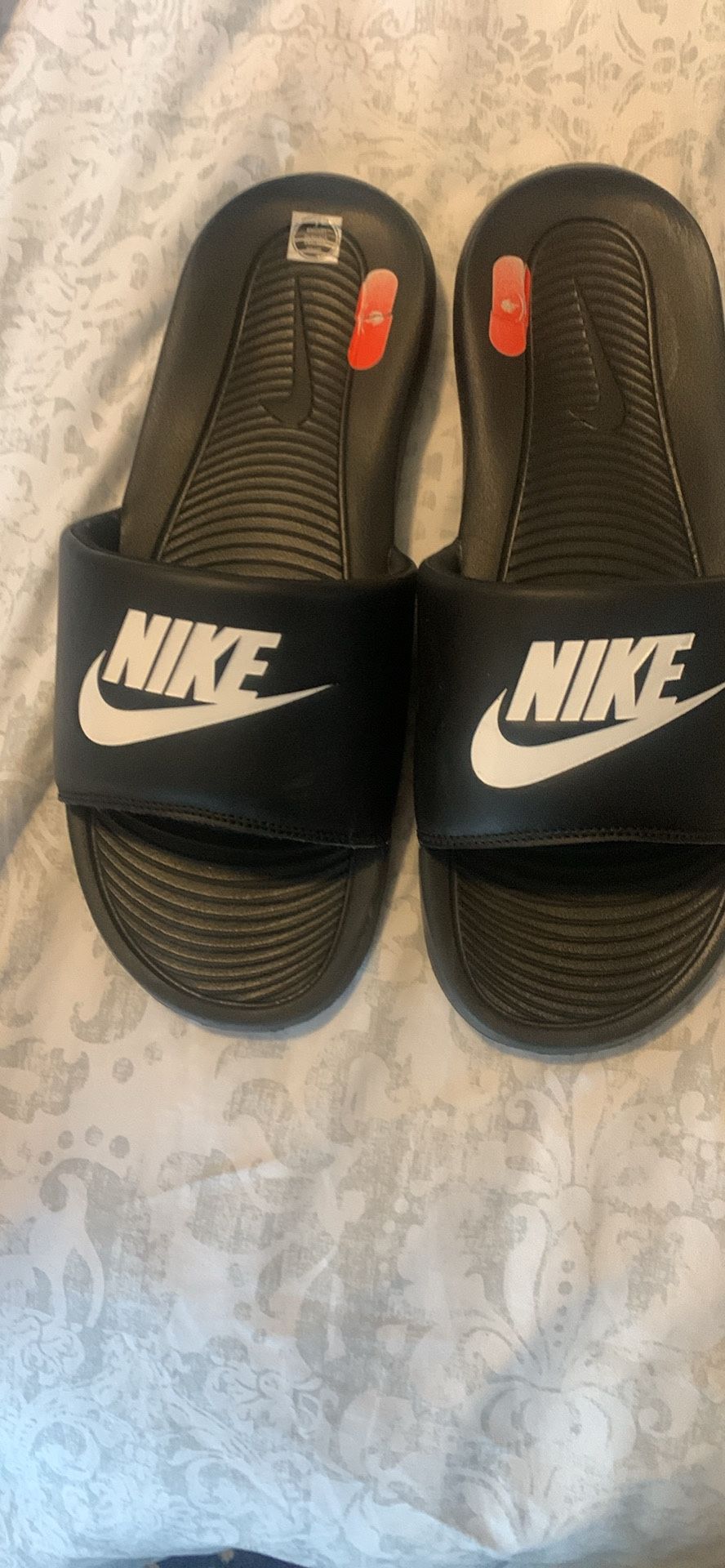 Nike Slides Size 11