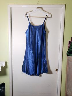 Slinky Nightgown, Never used