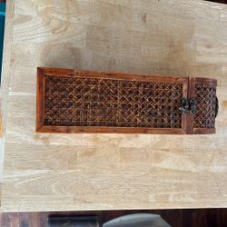 Vintage Wicker Latching Box