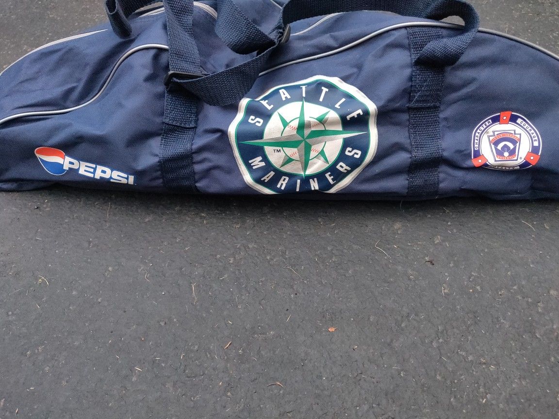 Mariner's baseball bag