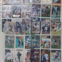 DALLAS COWBOYS 1990'S FOOTBALL CARDS IN BINDER