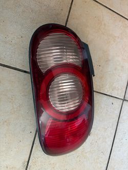 2002 mazda miata mx5 rear left tail light