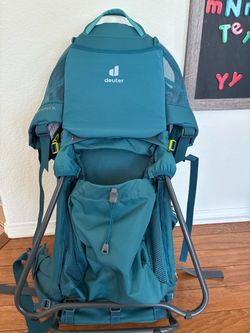 Deuter  Woman’s kids carrier