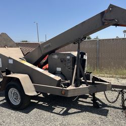 Woodchipper Starts And Runs 