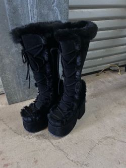 Dolls Kill Knee High Boots Size 8W