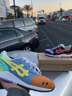 Sean Witherspoon Ascics Size 10 Brand New