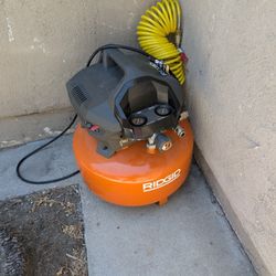 3 Gallon Ridgid Compressor