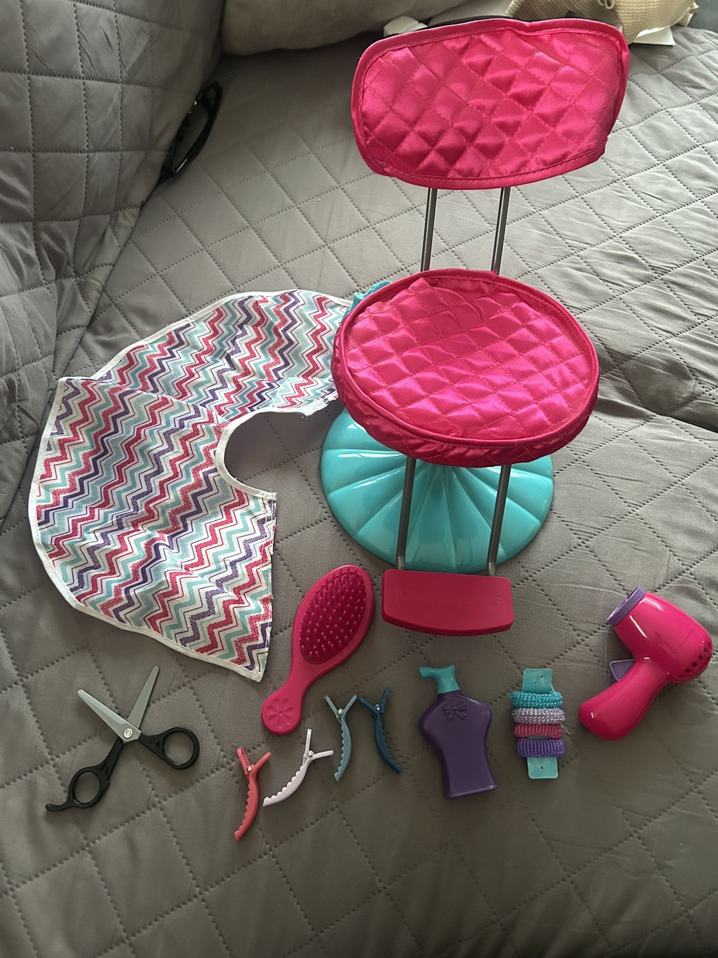 Hair Styling Kit with Salon Chair Set $15