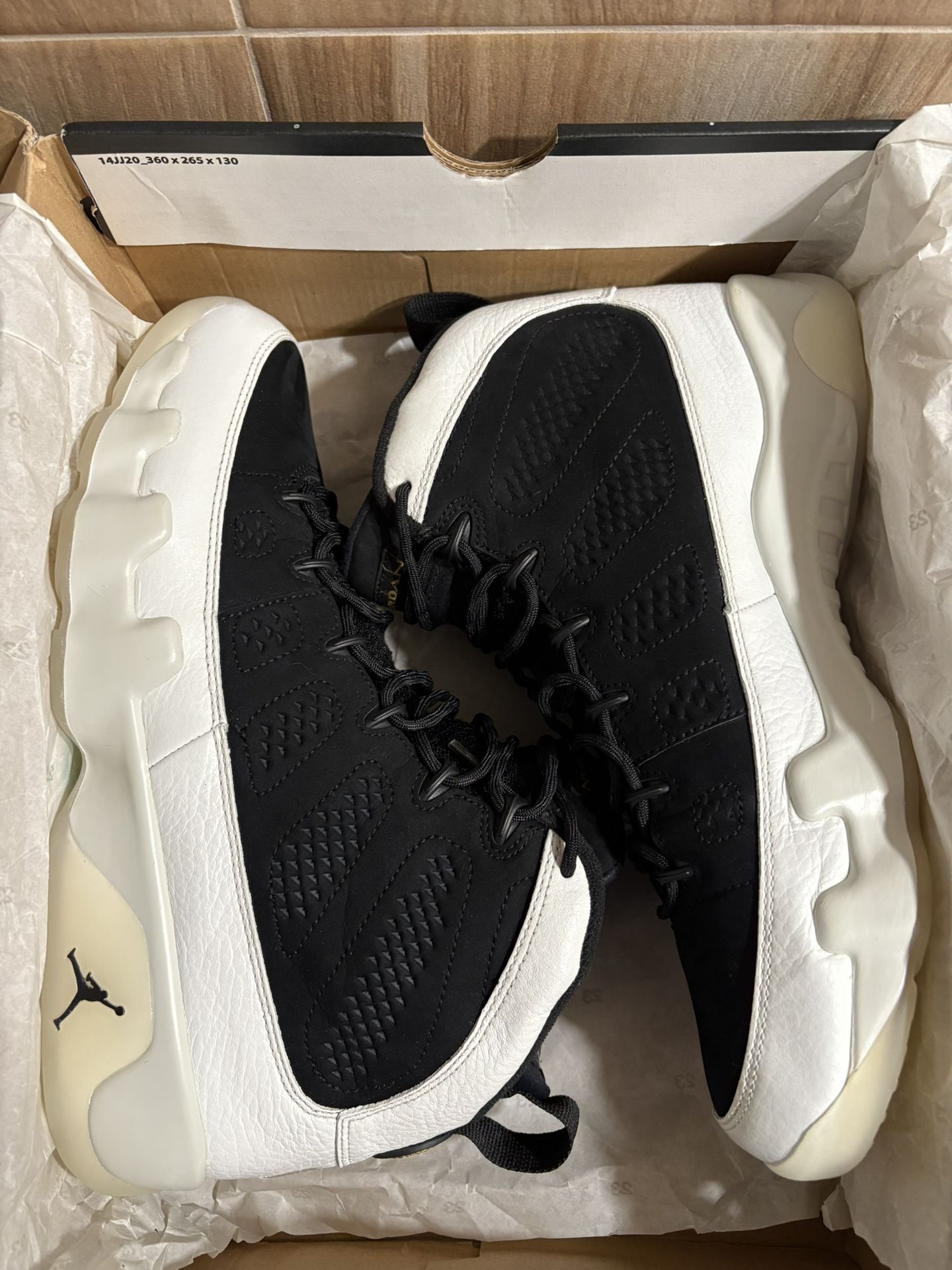 Air Jordan 9 Retro “City Of Flight” 2018 Release