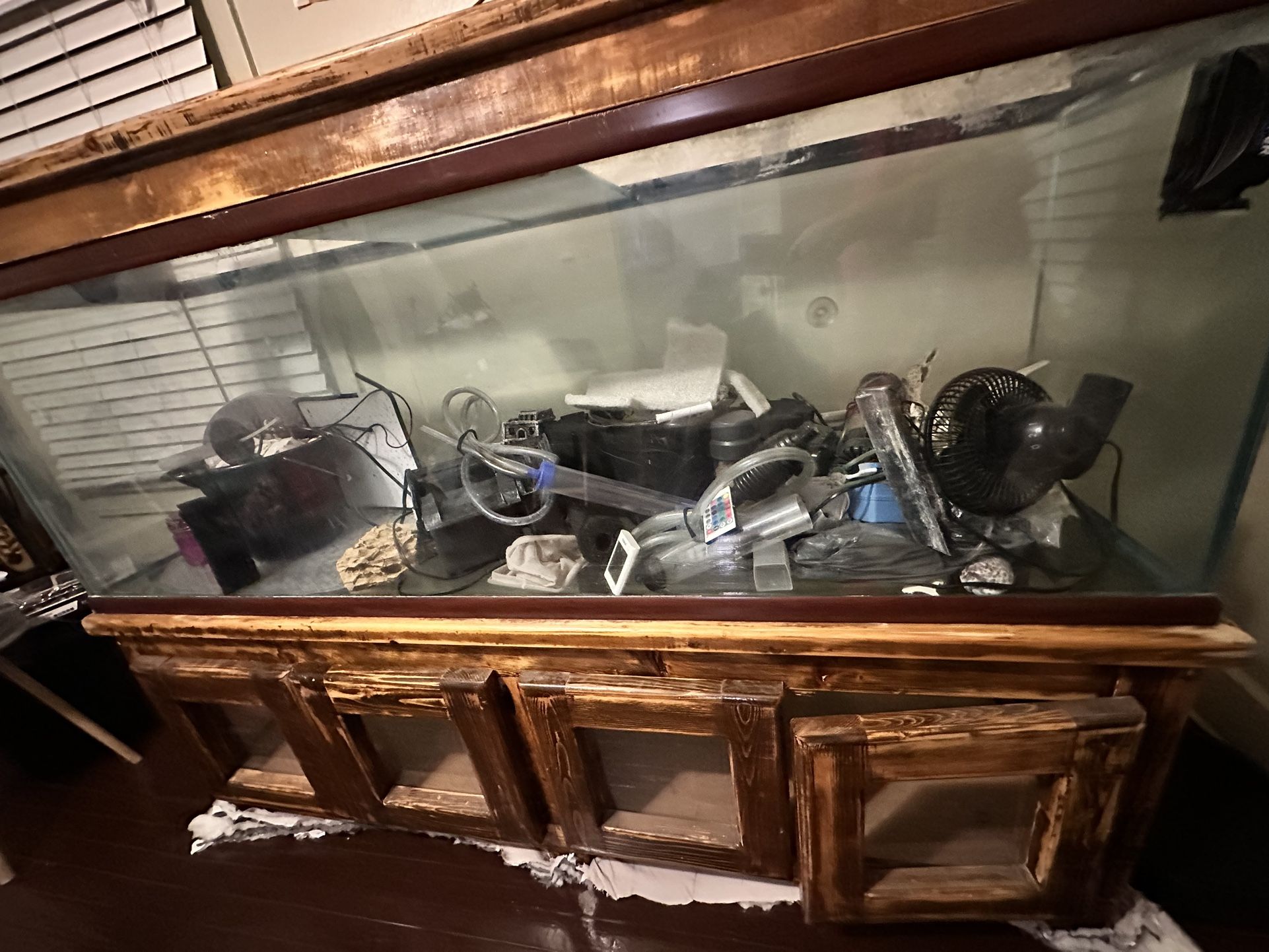 125 Gallon FISH TANK ONLY