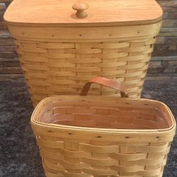 Set of 2 vintage Longaberger baskets – Medium Mail Basket and Medium Key Basket