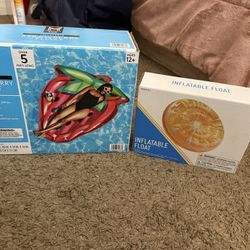 pool/beach floats