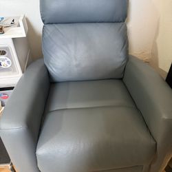 Used Reclining armchair