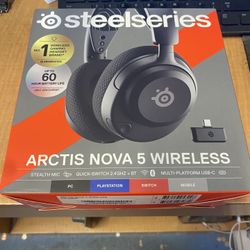 Arctis Nova 5 Wireless 