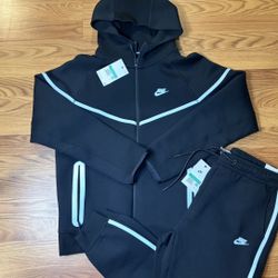 Nike Tech Sets