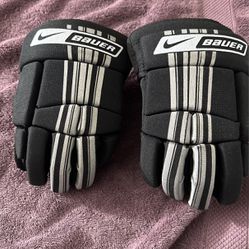 Bauer 9” Youth Hockey Gloves