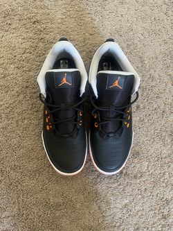 Jordan max aura 5 black and magma orange