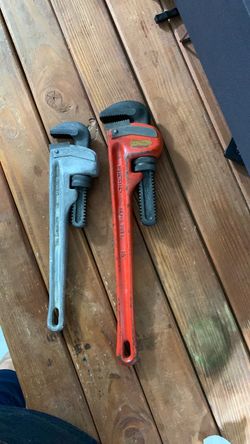 Ridgid Pipe Wrenches Set of 2