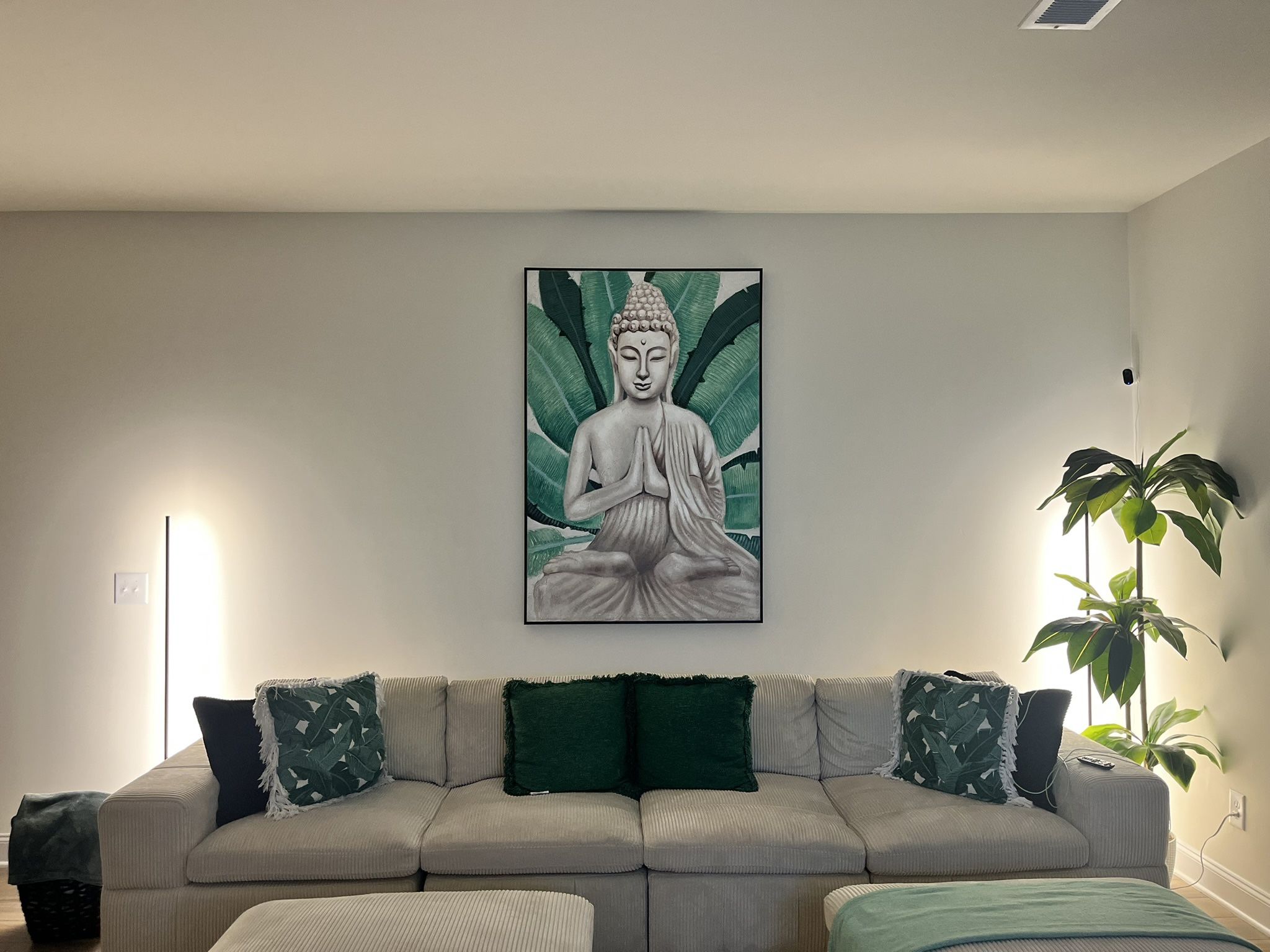 Beige Couch With Ottomans 