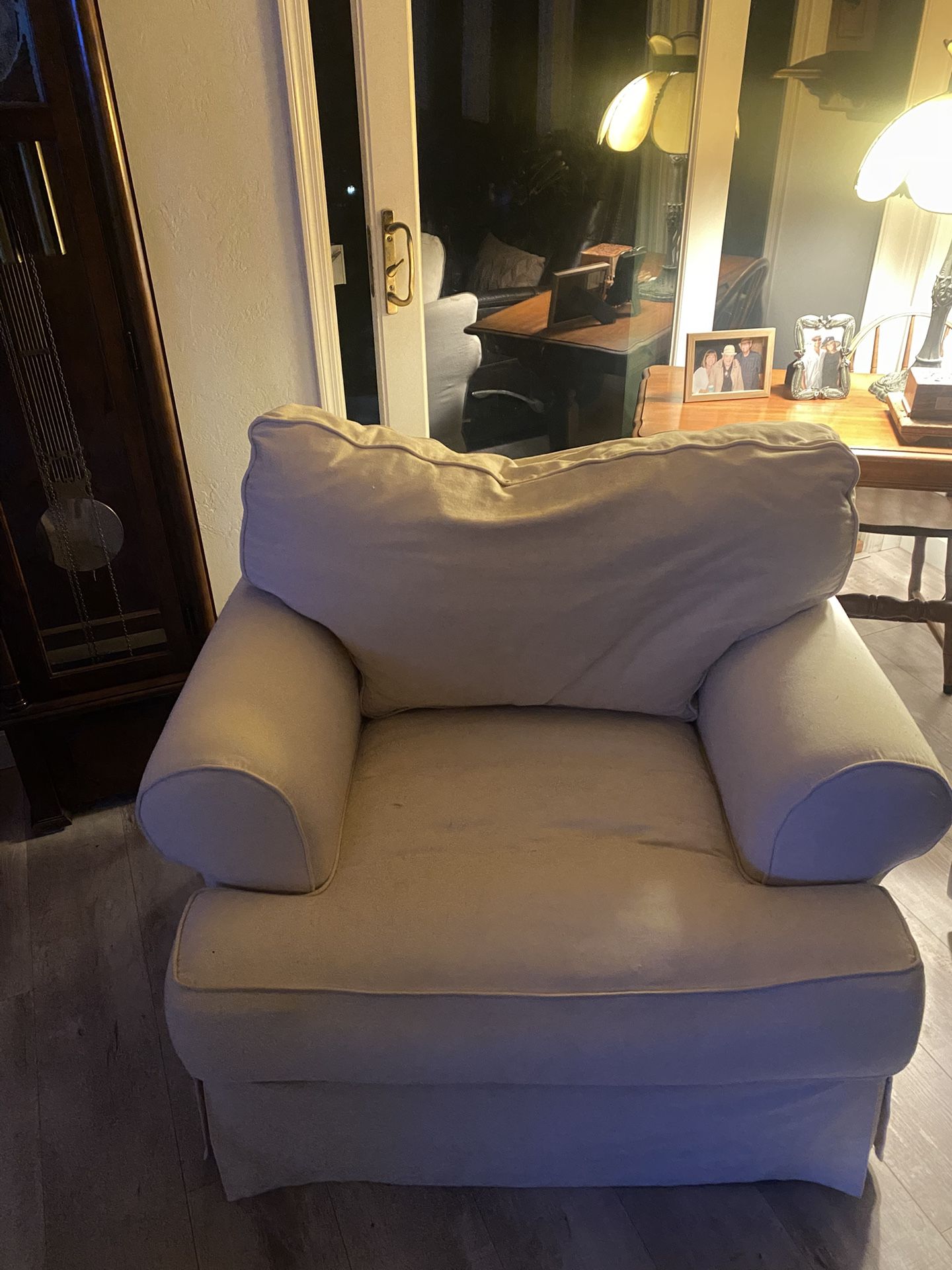 Oversized Sofa Chair