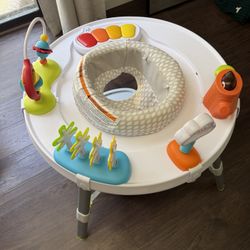 Skip-Hop Baby Activity Center 