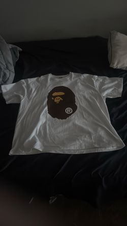 Size 3xl white bape shirt