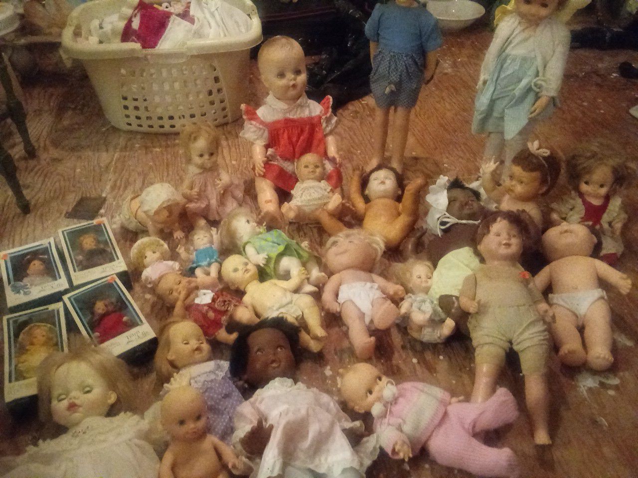 Antique & vintage doll collection