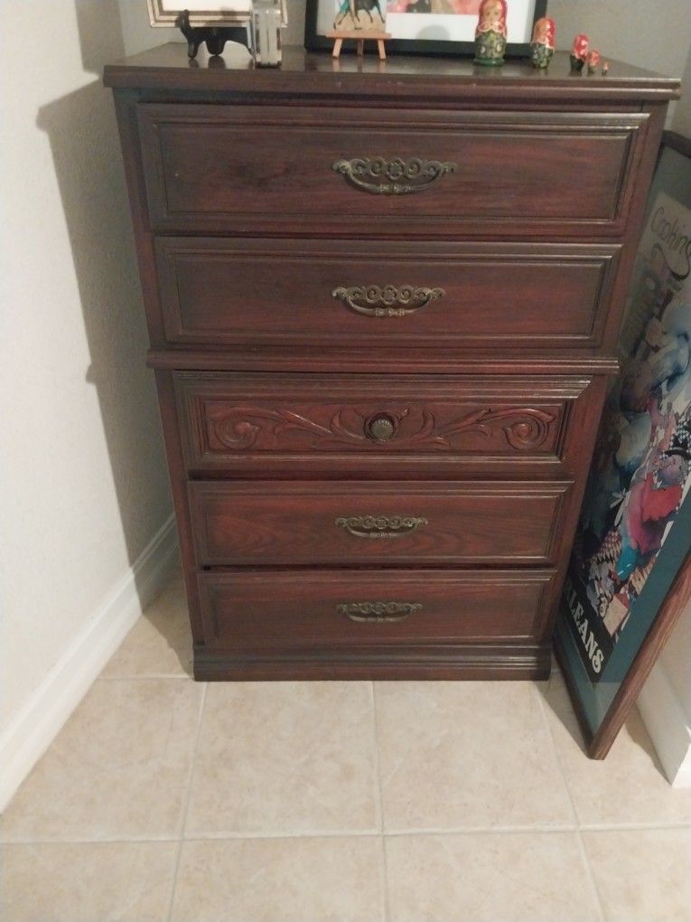 solid wood chest of drawers