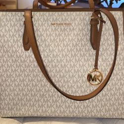 Michael Kors Bag