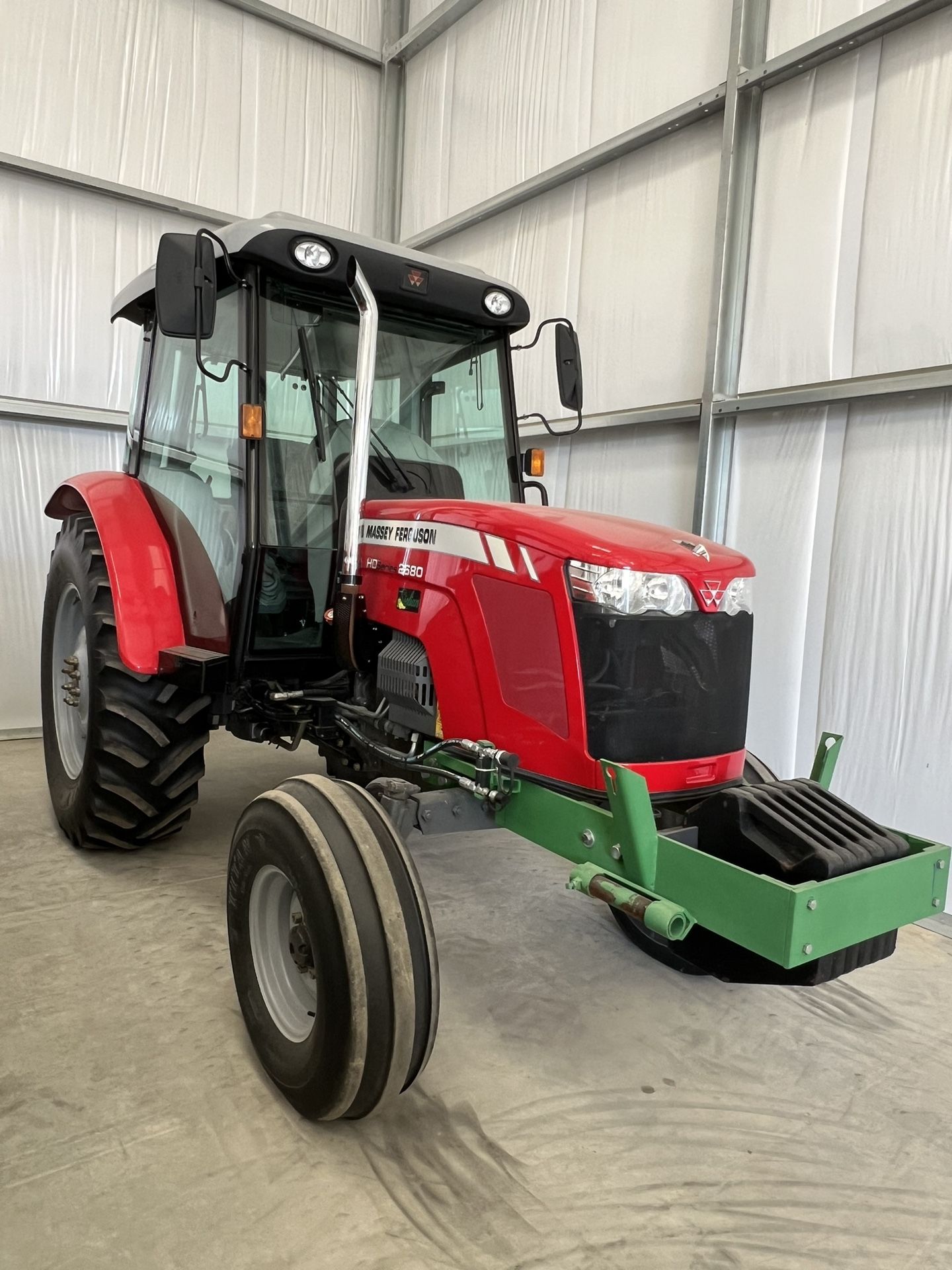 2012 Massey Ferguson 2680 tractor