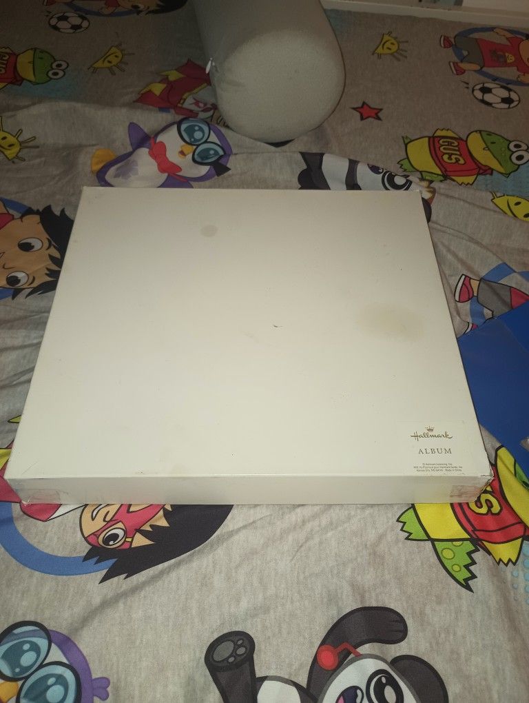 Hallmark Instant Wedding Scrapbook