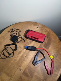 iClever Car Jump Starter Portable Battery Booster Power Bank w/ Clamps