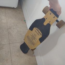 Carving Skateboard From California