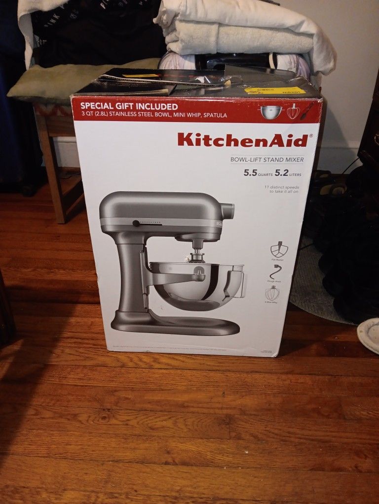 KitchenAid, 3 QT Mixer