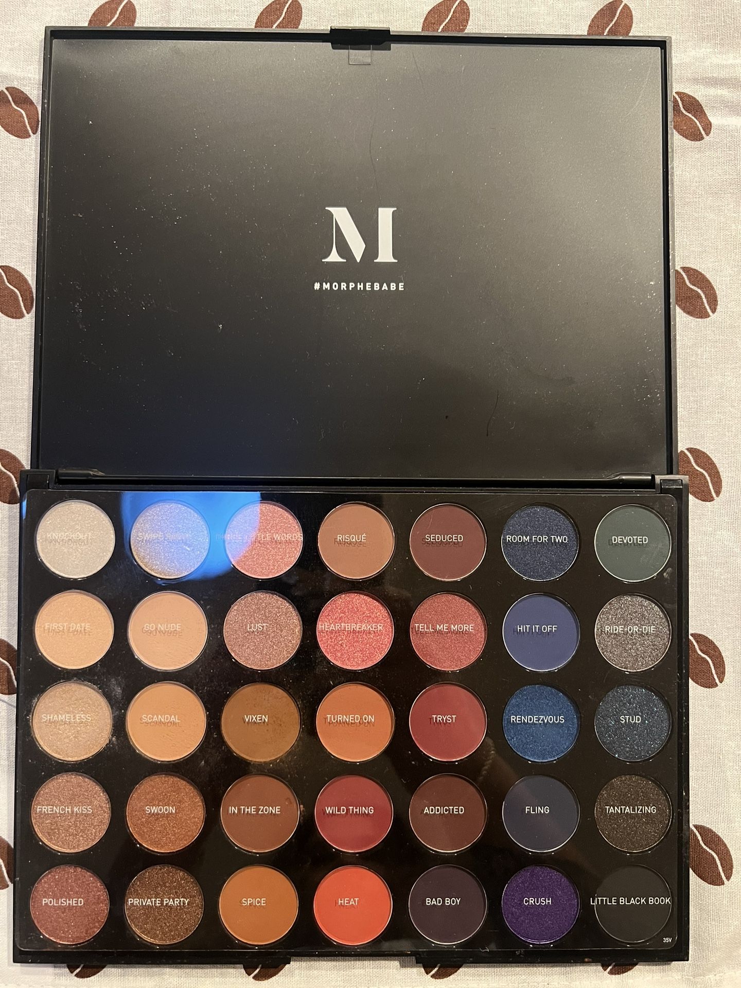 Morphe 35V Stunning Vibes Artistry Palette