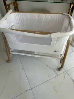 Motherly haven baby bassinet