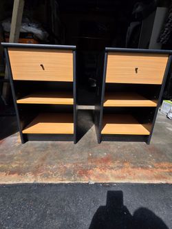 Nightstands and lamps