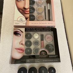 Mineral Makeup Sets (NEW)