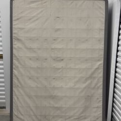 Queen-size box spring | Queen-size bed frame | Queen-size bed base 