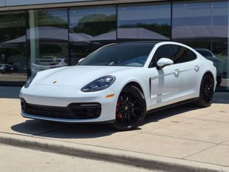 2023 Porsche Panamera