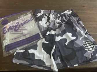 Eric Emmanuel Black Camo Shorts (L)