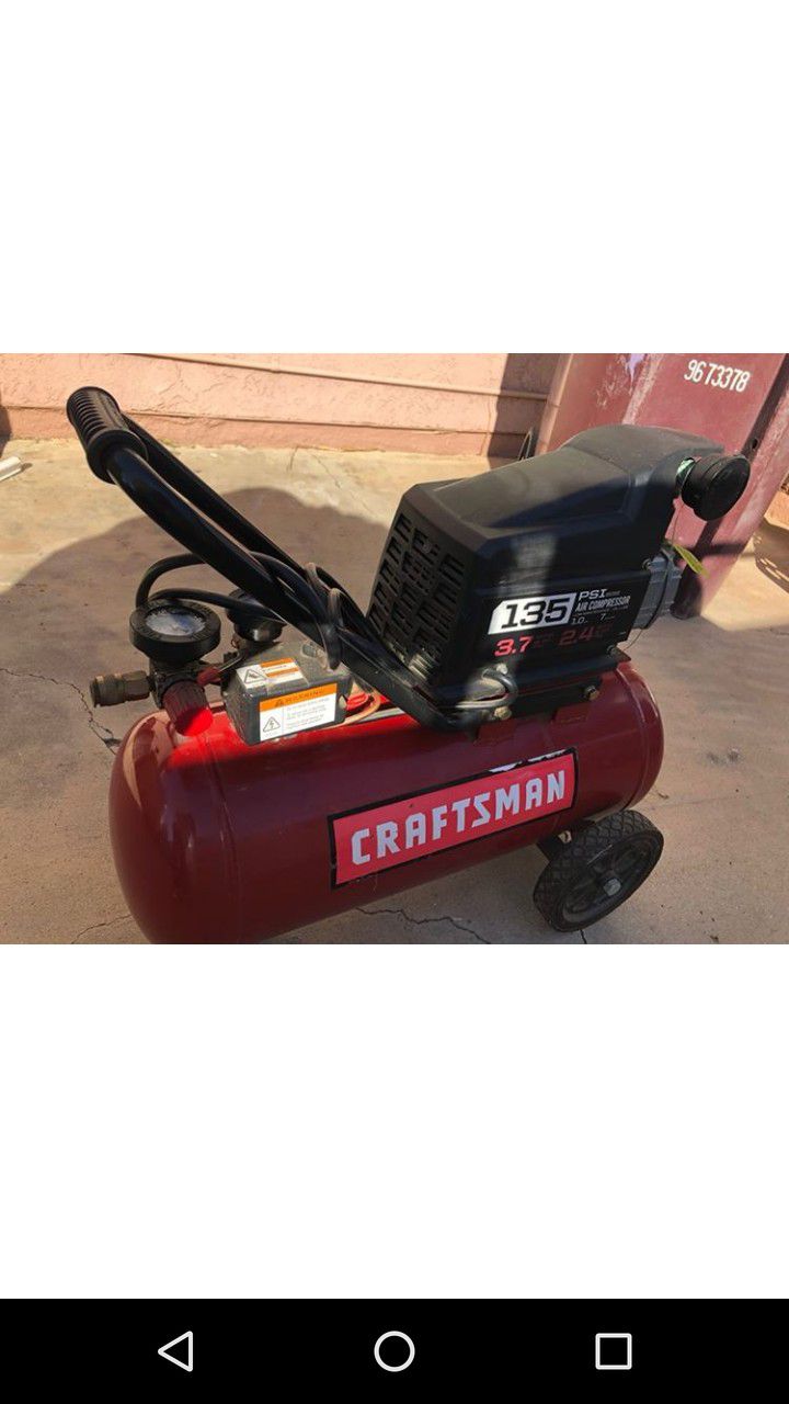 Air compressor with air tools included
