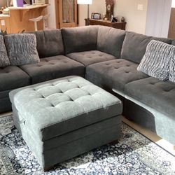 Sectional Couch 