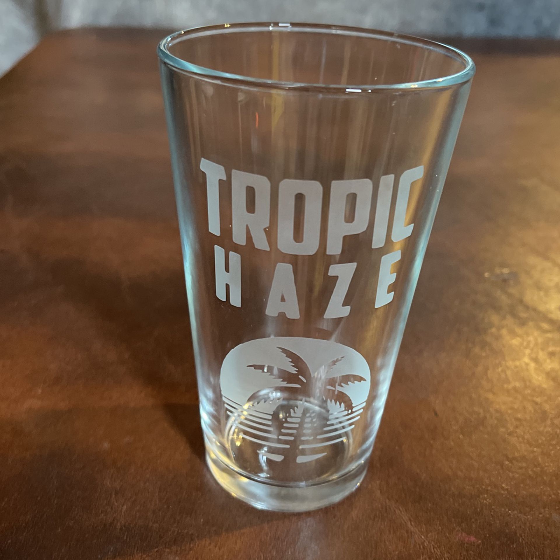 Tropic Haze Pint Glass