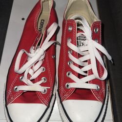 Converse Woman Size 8